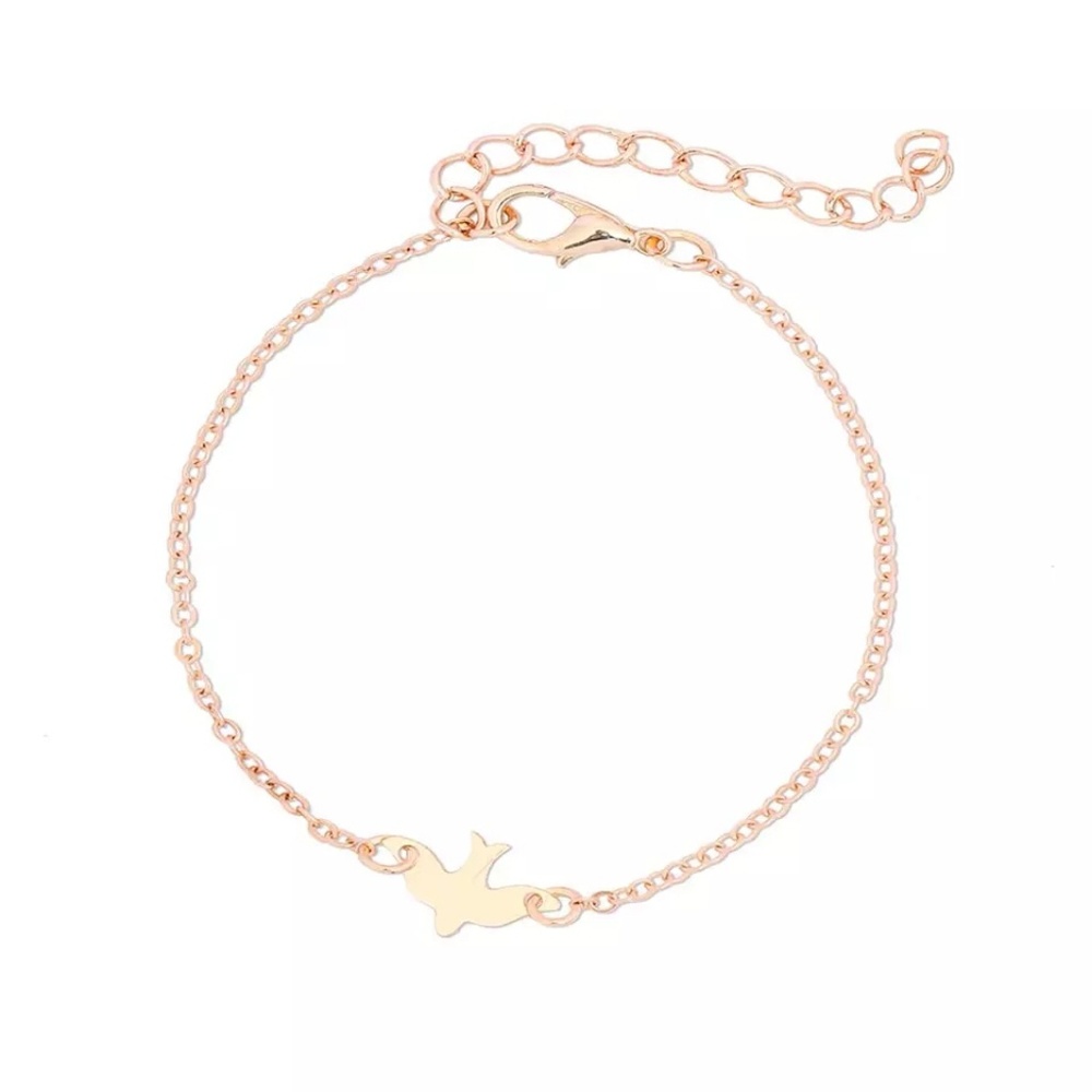 Just arrived!! Delicate dove charm bracelet - Picture 4 of 5